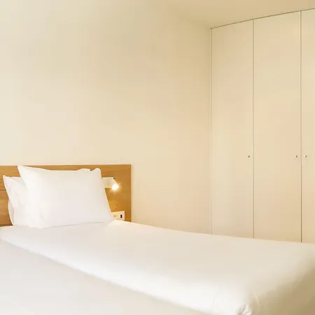 Spot Family アパート *