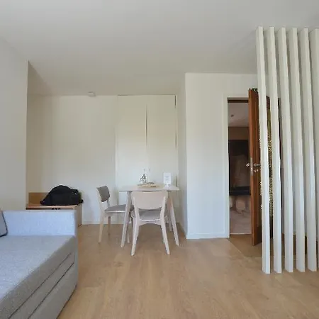 アパート Spot Family